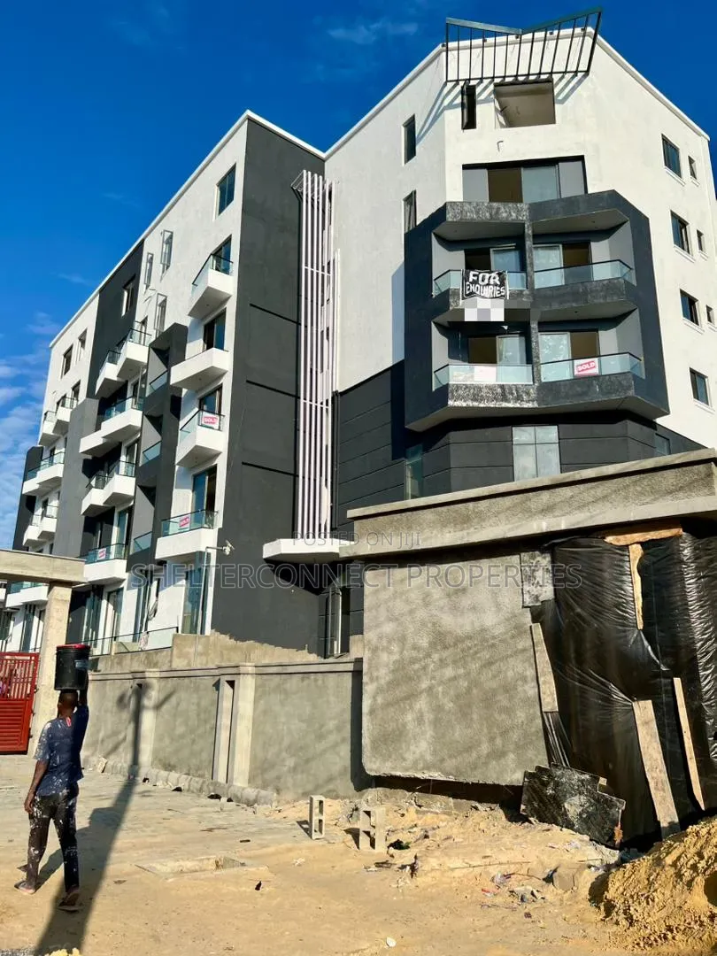 2bdrm Apartment in Chevron for sale in Chevron