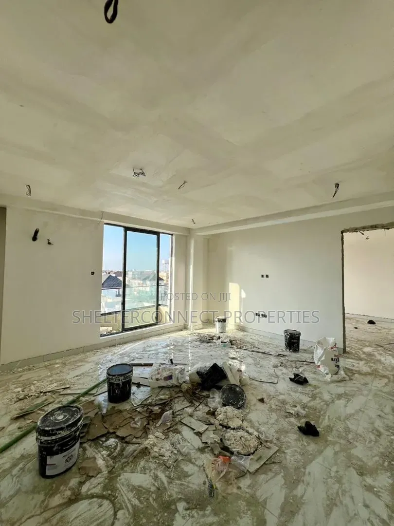2bdrm Apartment in Chevron for sale in Chevron