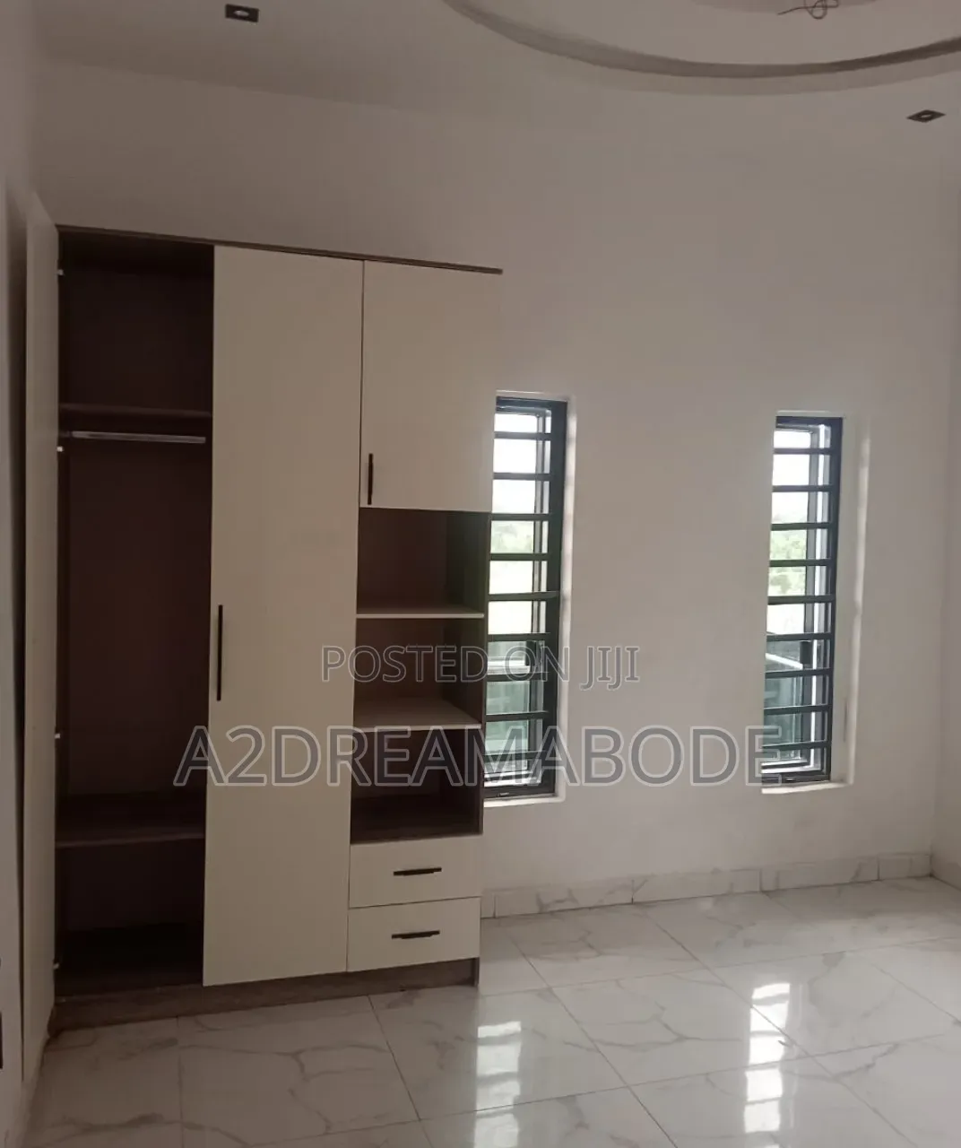 5bdrm Duplex in Magodo Phase 2 Gra for sale in GRA Phase 2 Shangisha