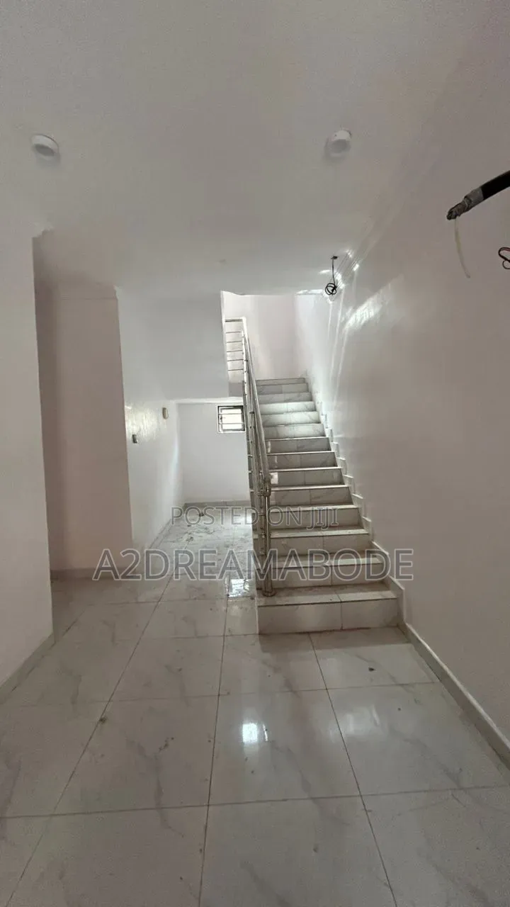 4bdrm Duplex in Ogudu Gra for rent in Ogudu GRA