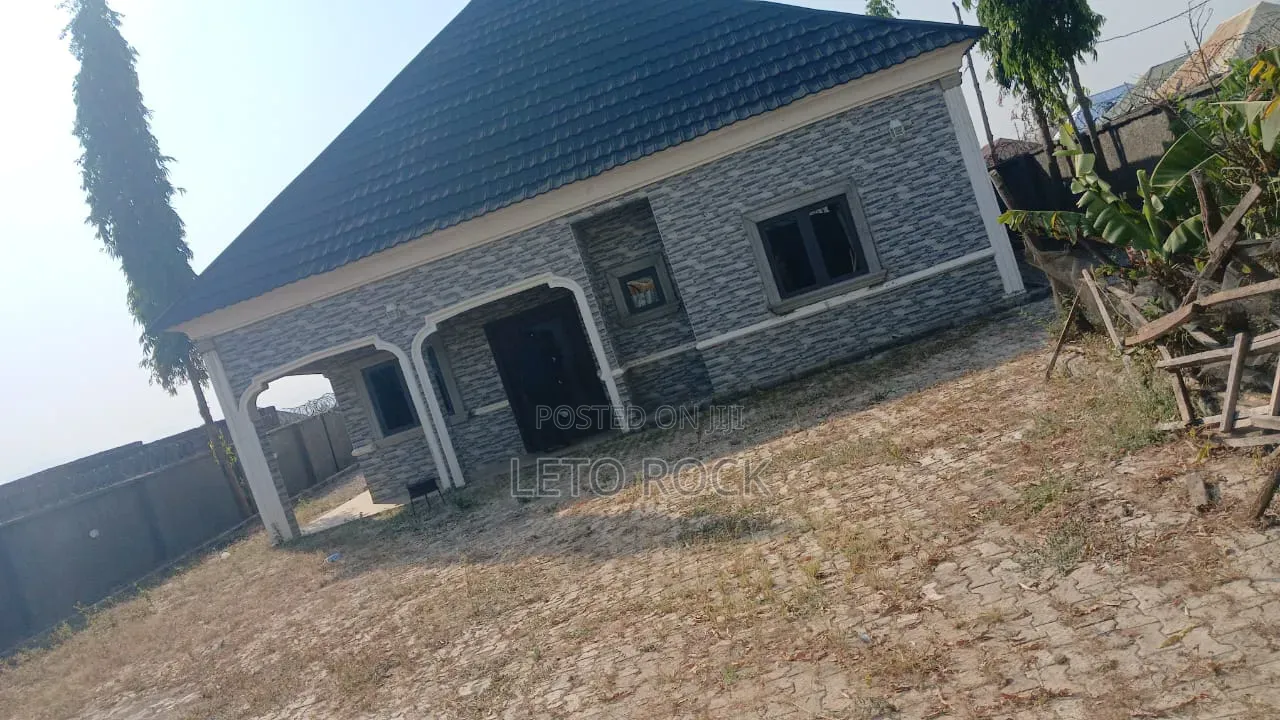 3bdrm Bungalow in Near Dorben, Kuduru for sale in Kuduru