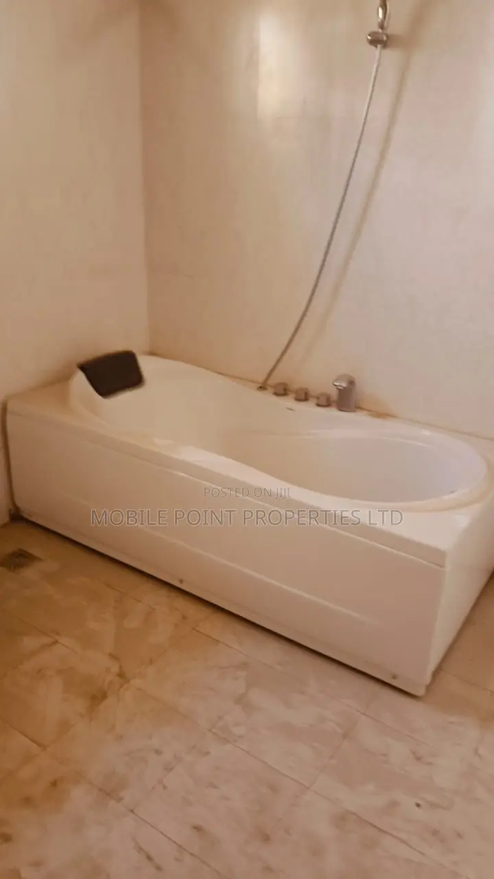 Furnished 4bdrm Duplex in Apo Resettlement for rent in Apo Resettlement