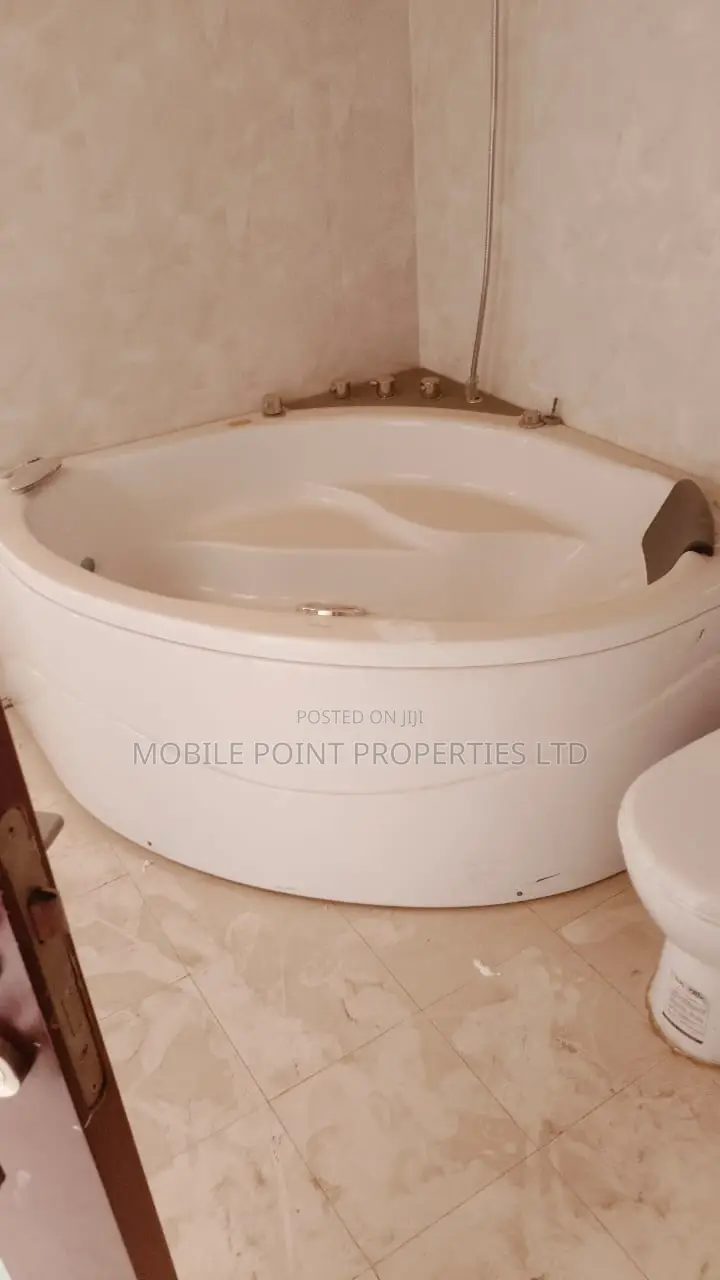 Furnished 4bdrm Duplex in Apo Resettlement for rent in Apo Resettlement