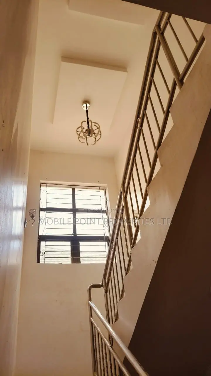 Furnished 4bdrm Duplex in Apo Resettlement for rent in Apo Resettlement