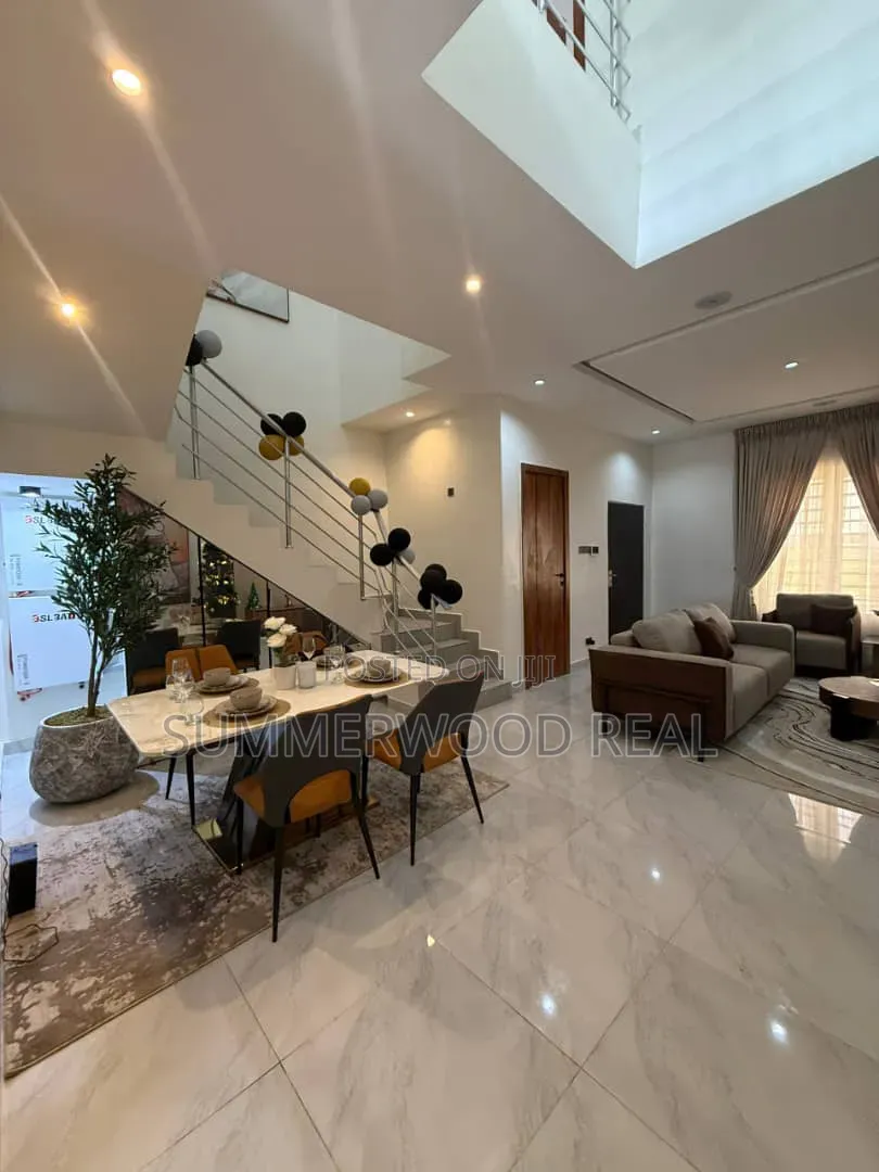 2bdrm Duplex in Ibeju Lekki for sale in Lekki Expressway