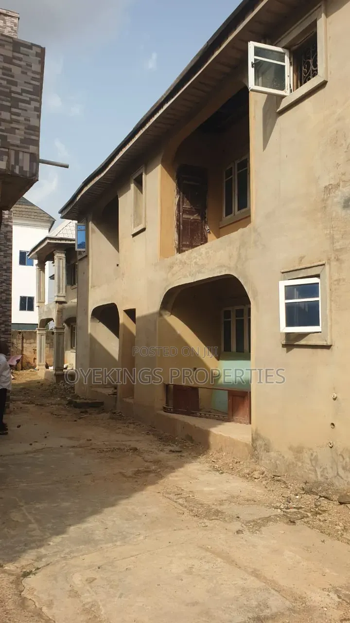 12bdrm Block of Flats in Belair Estate, Oluyole for sale in Oluyole