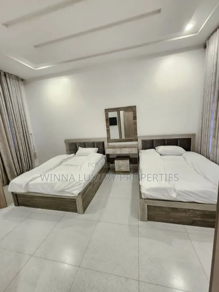 Furnished 4bdrm Townhouse / Terrace in Guzape for rent in Guzape District