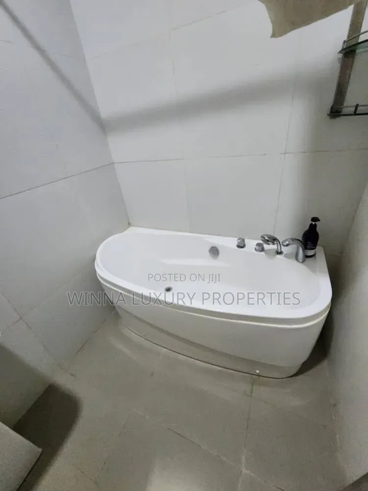 Furnished 4bdrm Townhouse / Terrace in Guzape for rent in Guzape District