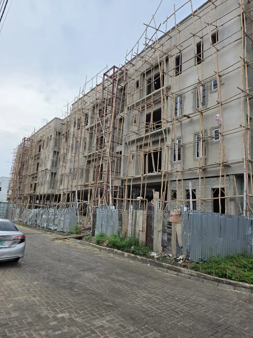 3bdrm Apartment in Kelvin Apartment@, Ajah for sale in Ajah
