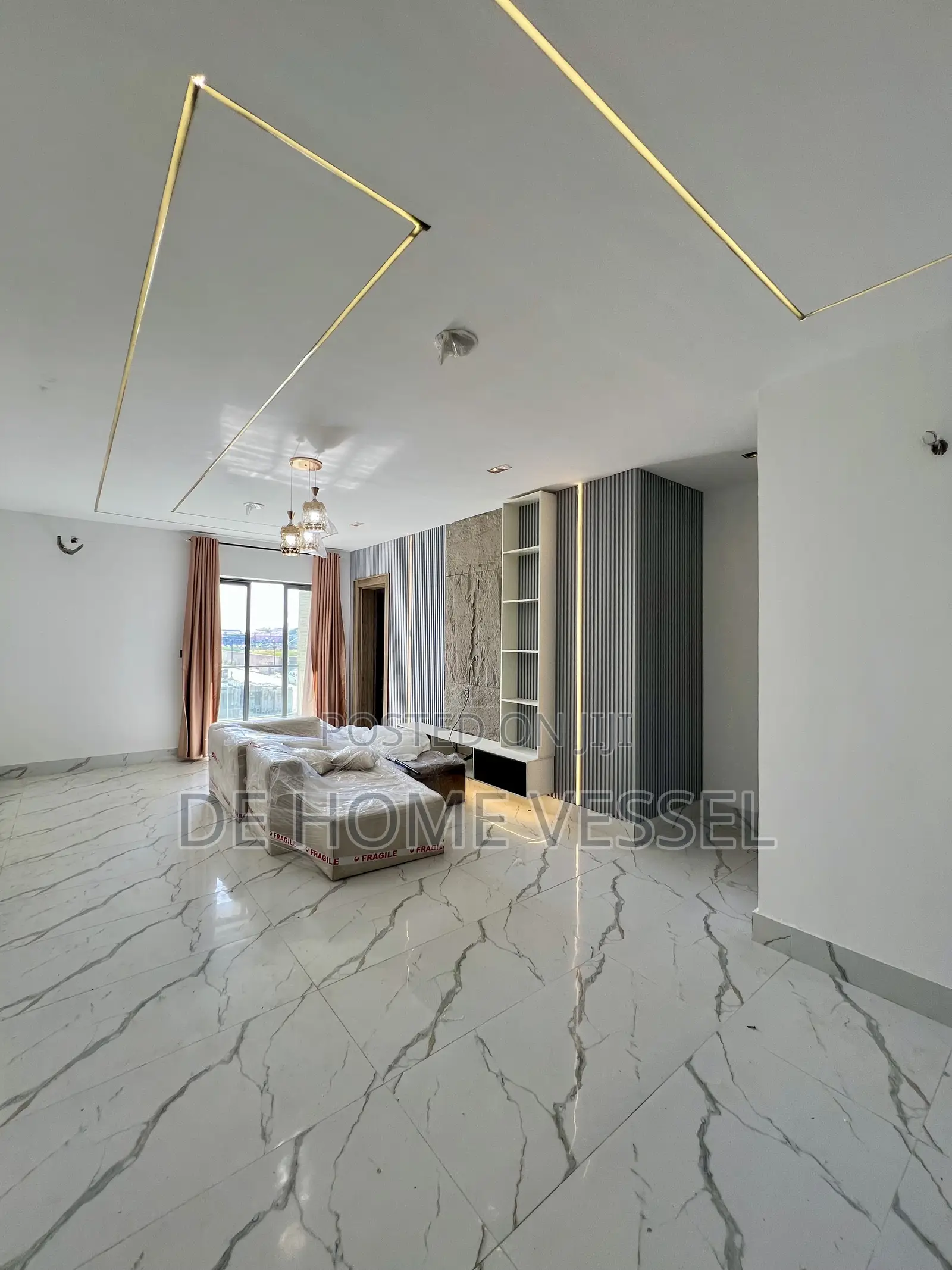 2bdrm Apartment in Lekki Phase 1 for sale in Lekki Phase 1