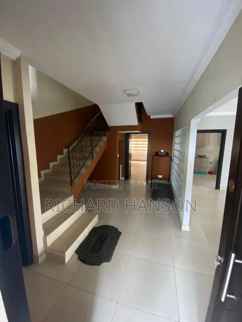 4bdrm Duplex in Pearland, Peninsula Estate for rent in Peninsula Estate