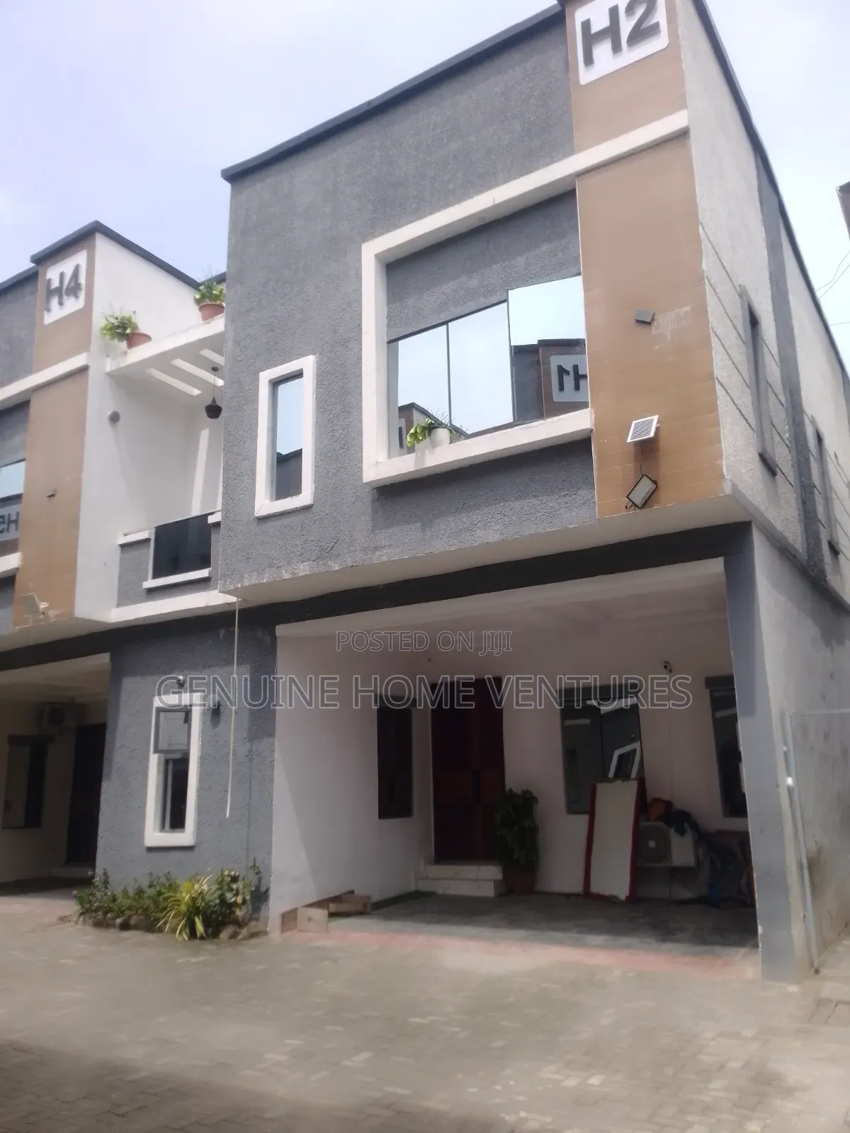 Furnished 4bdrm Duplex in Ikota Gra for sale in Ikota