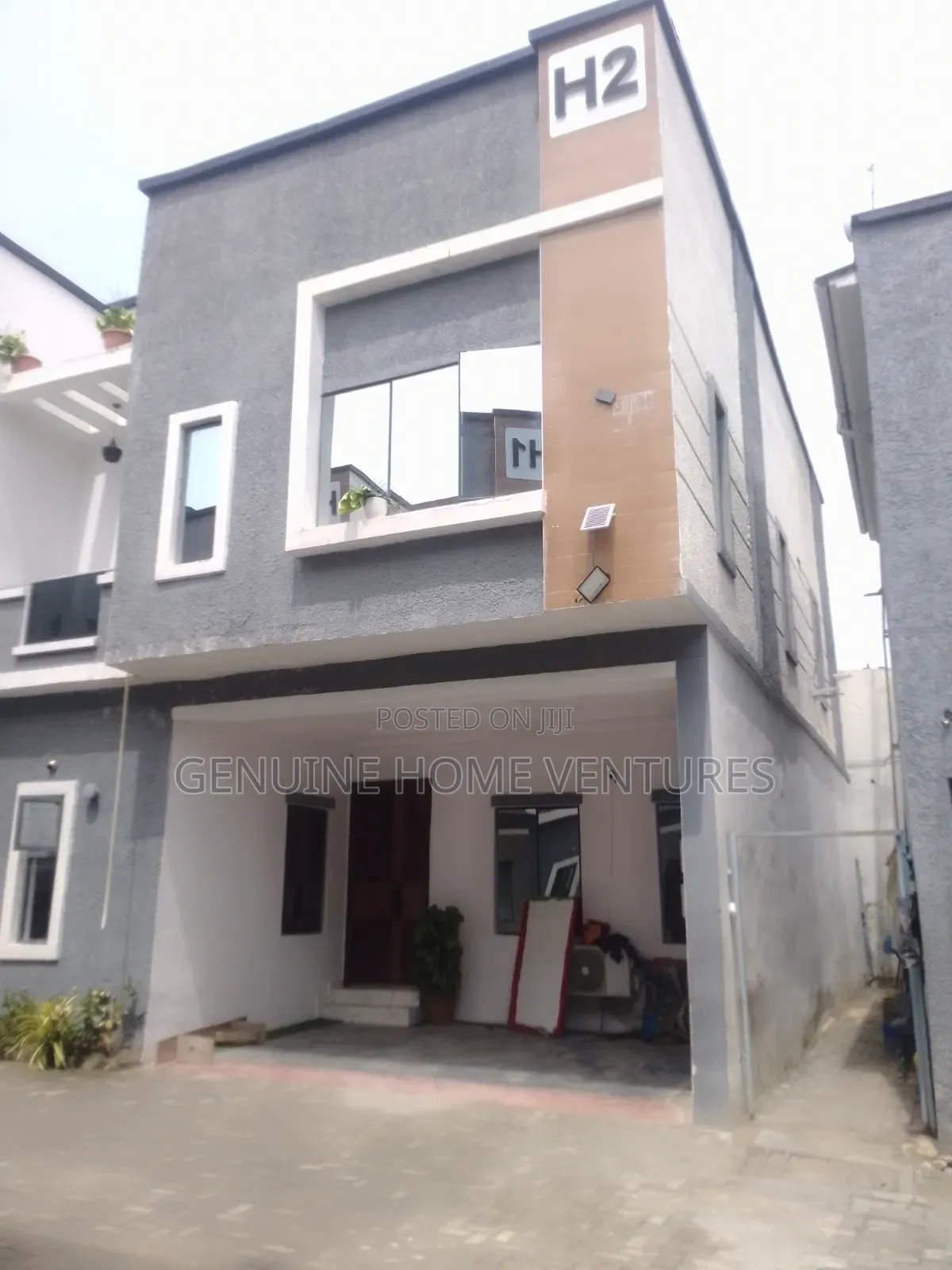 Furnished 4bdrm Duplex in Ikota Gra for sale in Ikota