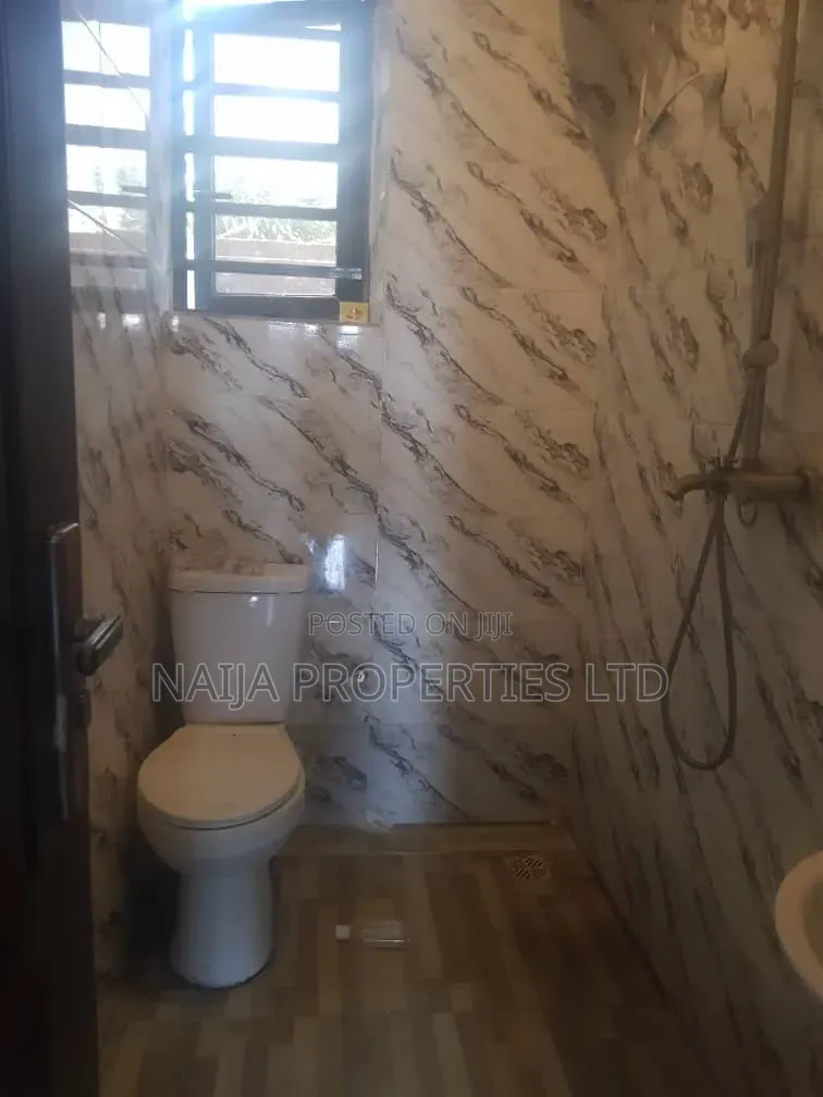 Mini Flat in Ogunfayo, Awoyaya for rent in Awoyaya