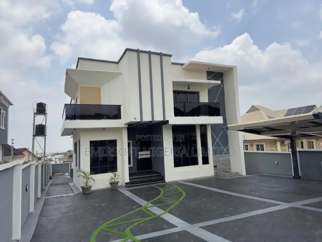 Furnished 4bdrm Duplex in Akobo for sale in Akobo
