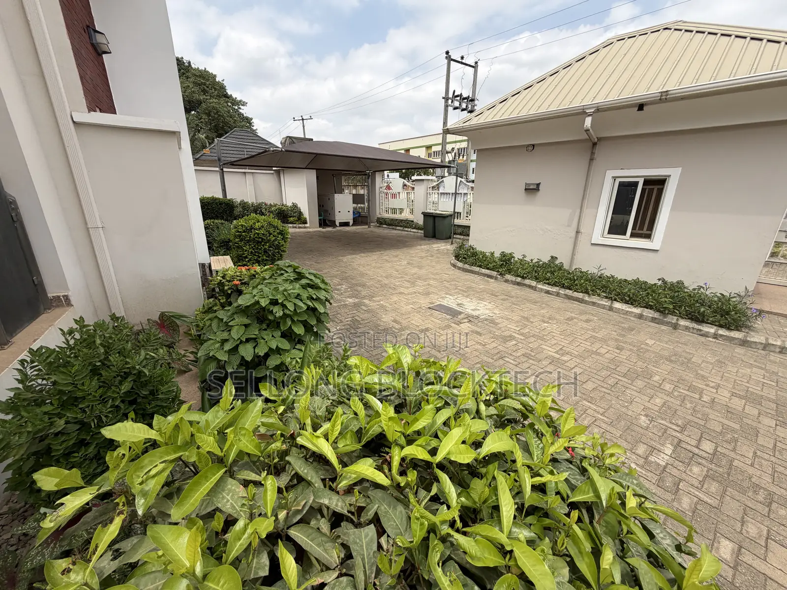 5bdrm Duplex in Kado for rent in Kado