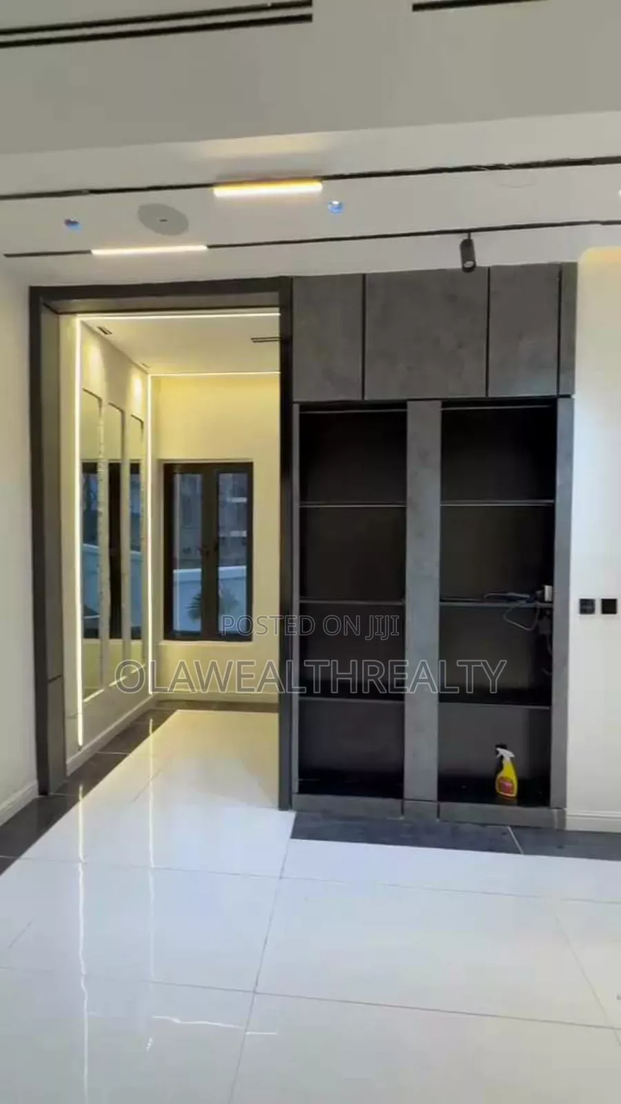 6bdrm Duplex in Guzape District for sale in Guzape District