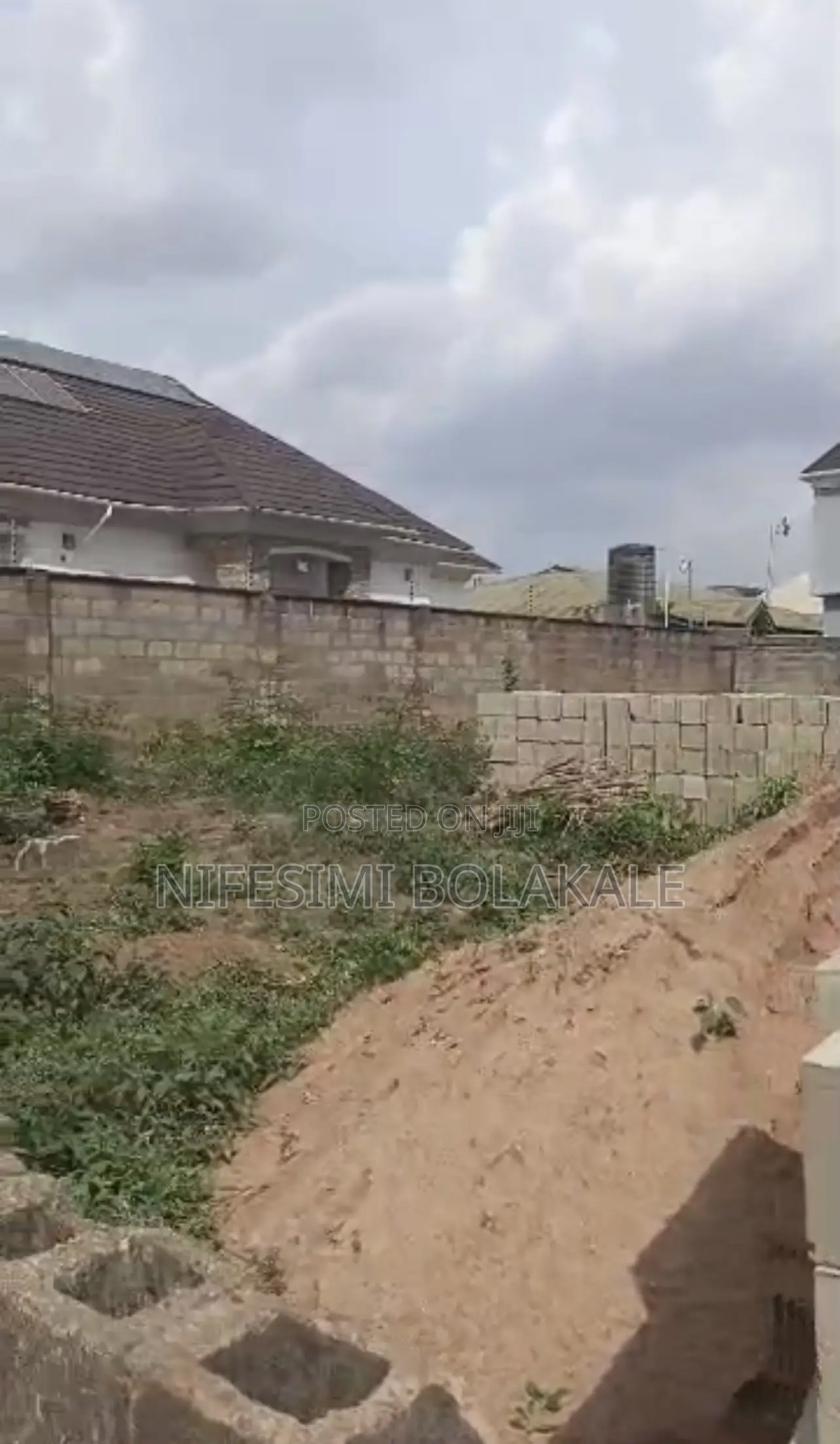 A Fenced Corner Piece Land at Akilapa Estate, Nihort, Jericho Exten. in Jericho