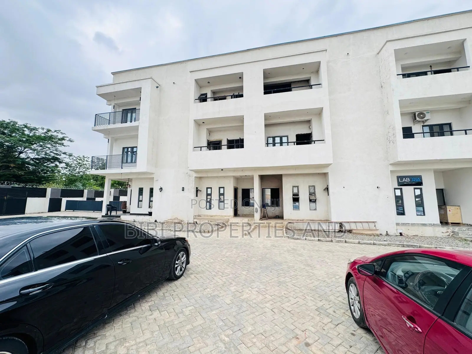 4bdrm Townhouse/Terrace in Jabi for sale in Jabi