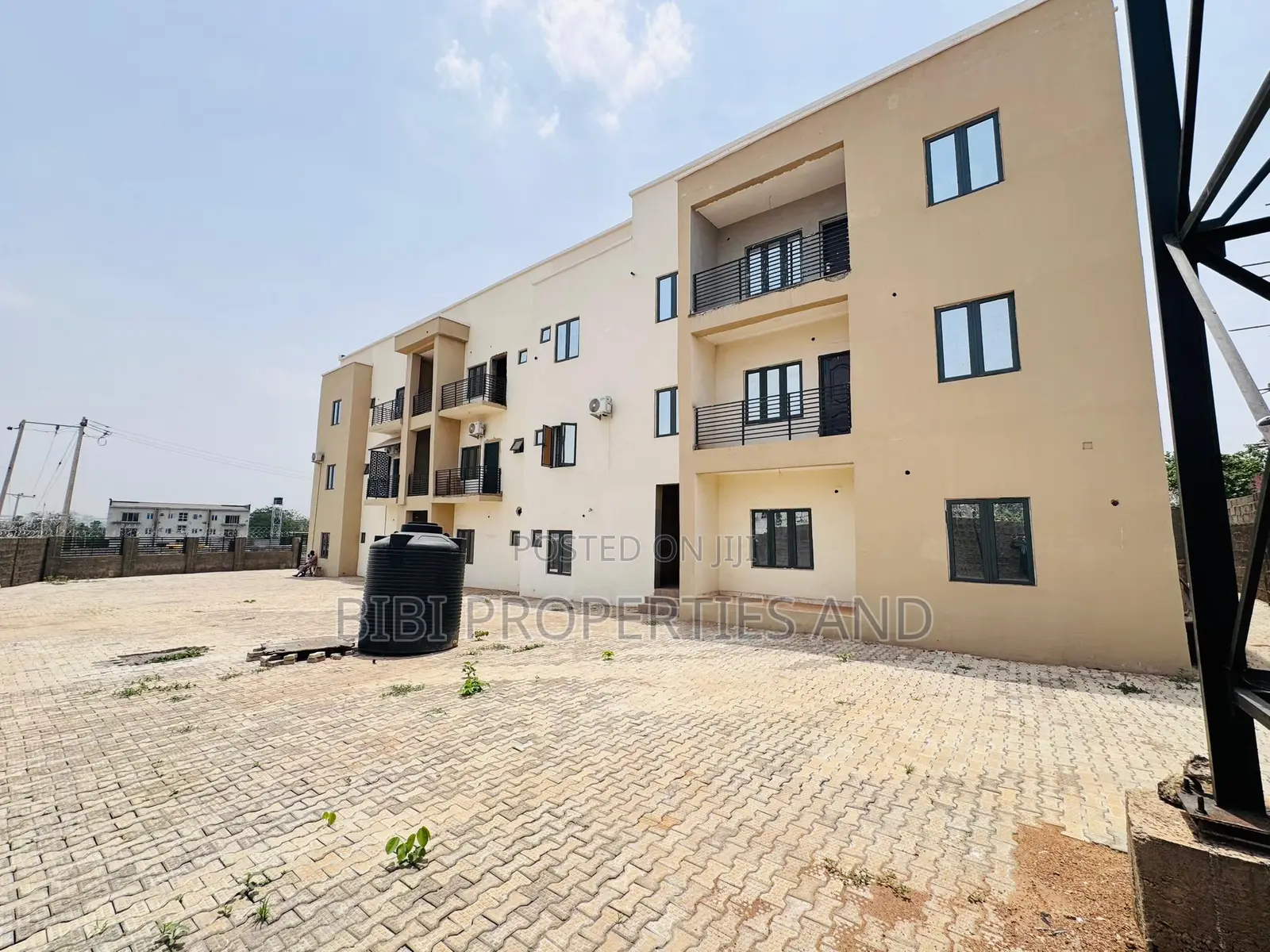 2bdrm Block of Flats in Gaduwa for sale in Gaduwa