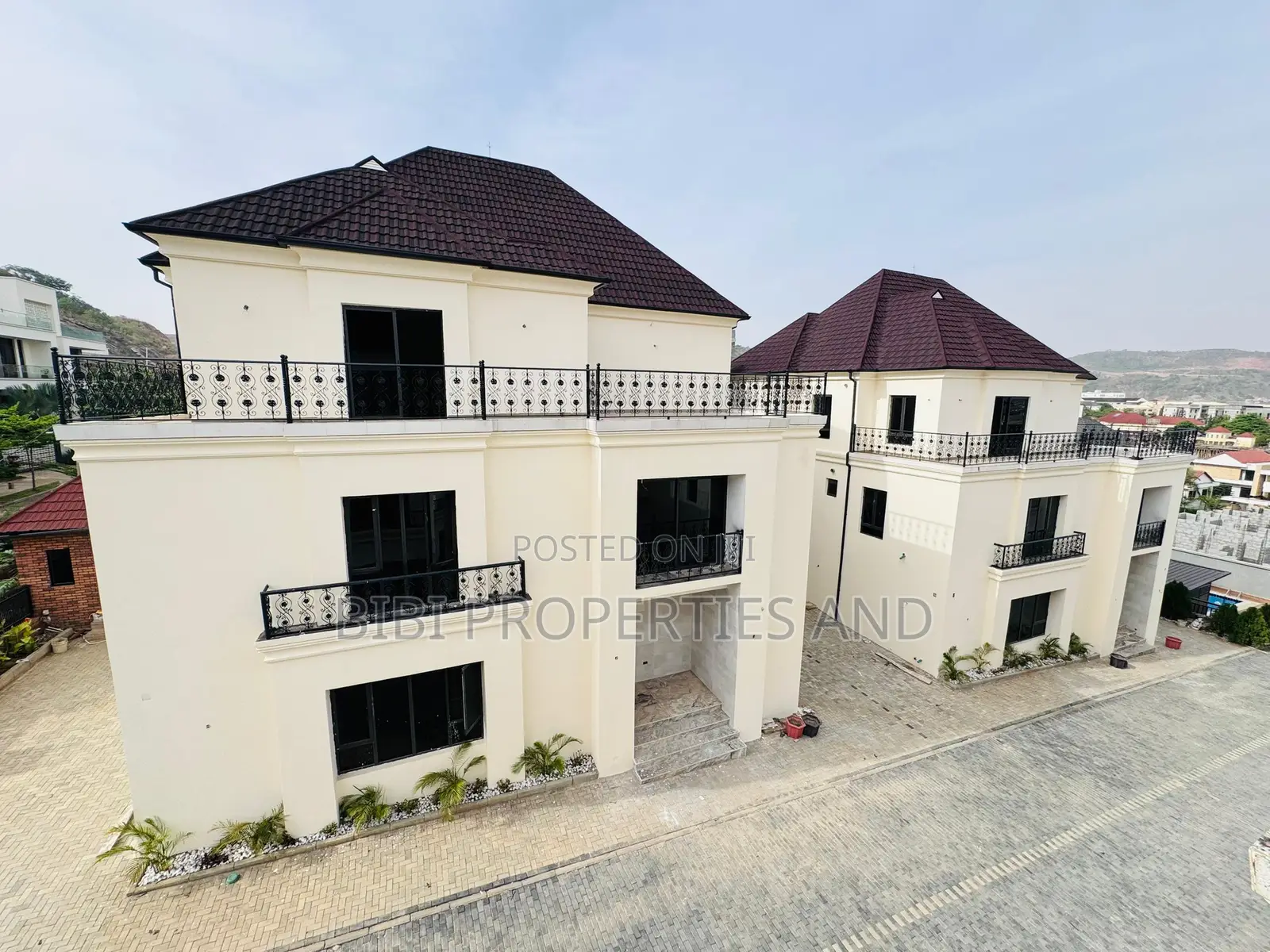 5bdrm Duplex in Katampe Extension for sale in Katampe Extension