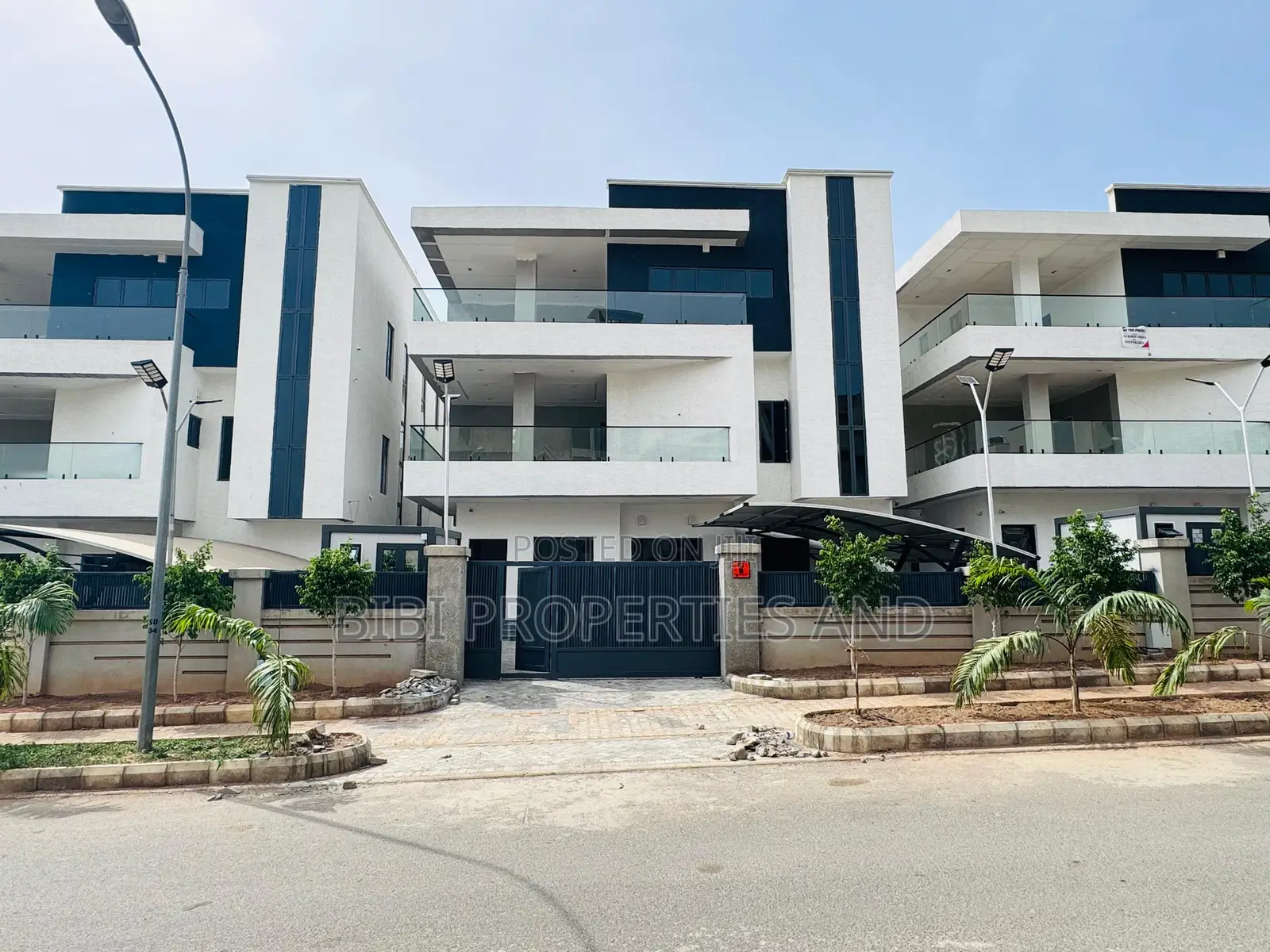 6bdrm Duplex in Katampe Extension for sale in Katampe Extension