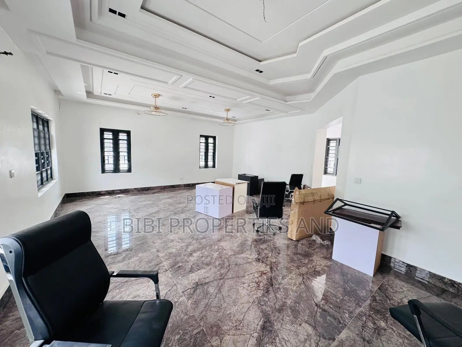 7bdrm Duplex in Kado for sale in Kado