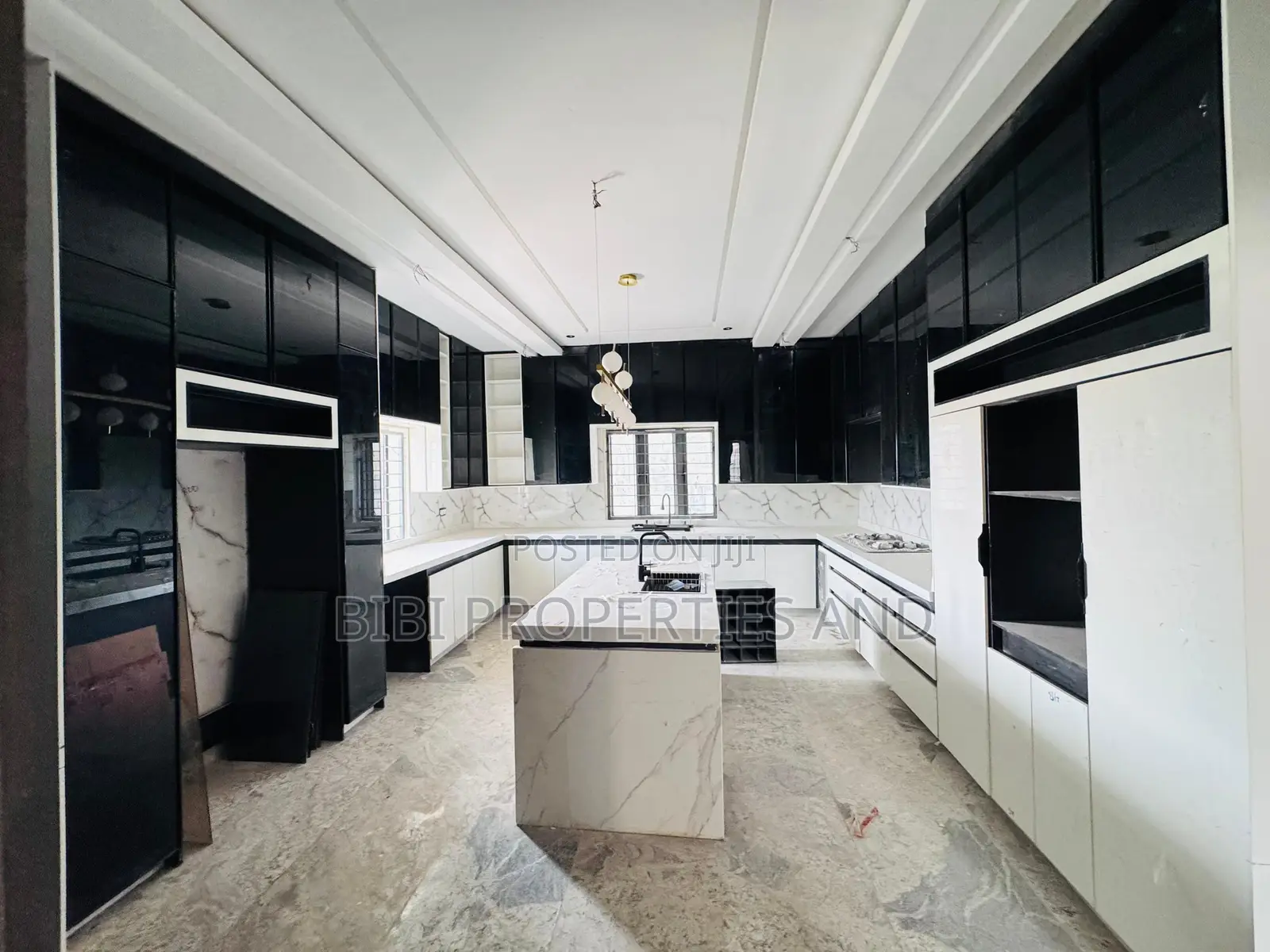 5bdrm Duplex in Gwarinpa for sale in Gwarinpa