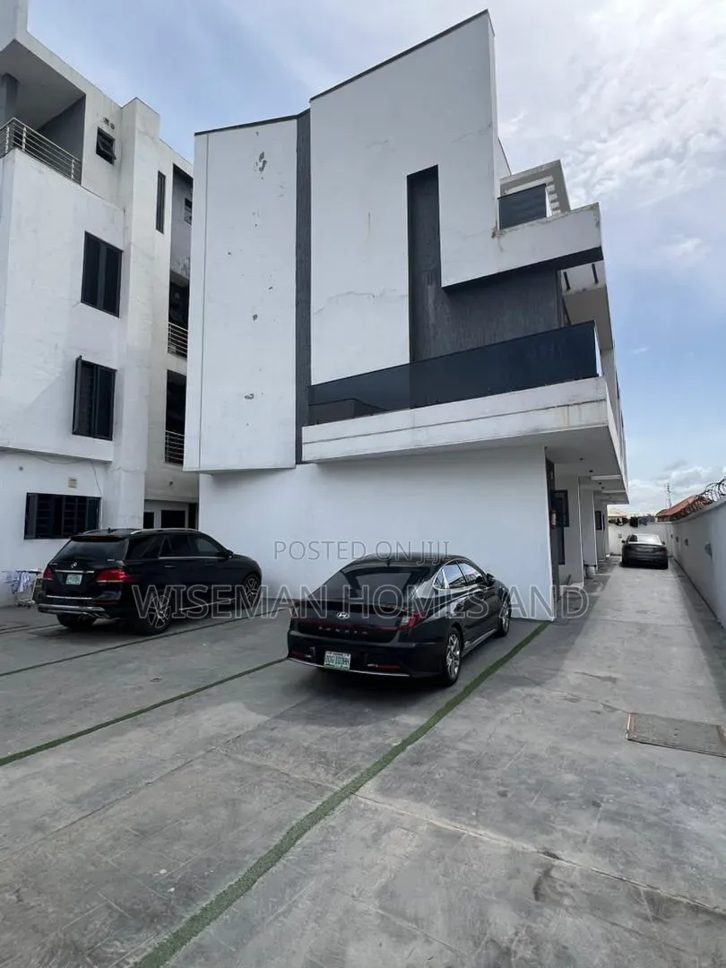 3bdrm Duplex in Ologolo Lekki for rent in Ologolo