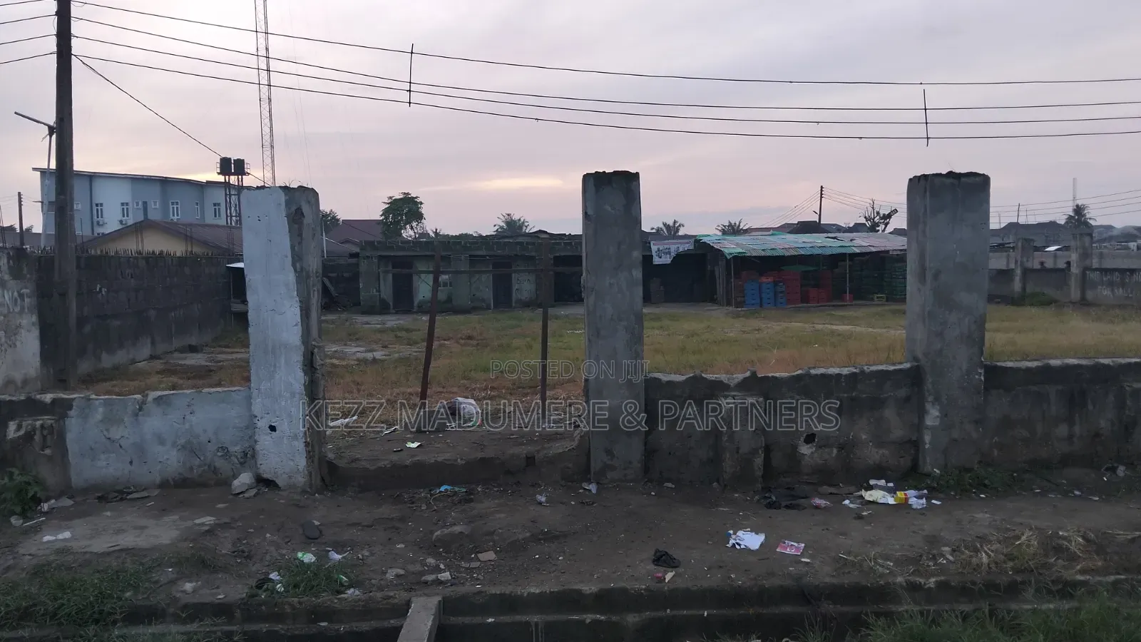 For Sale : Cofo 6+ Plots Ikwere Rd/ Airport Rd , Rumuokoro Junc. , Ph in Rumuokoro