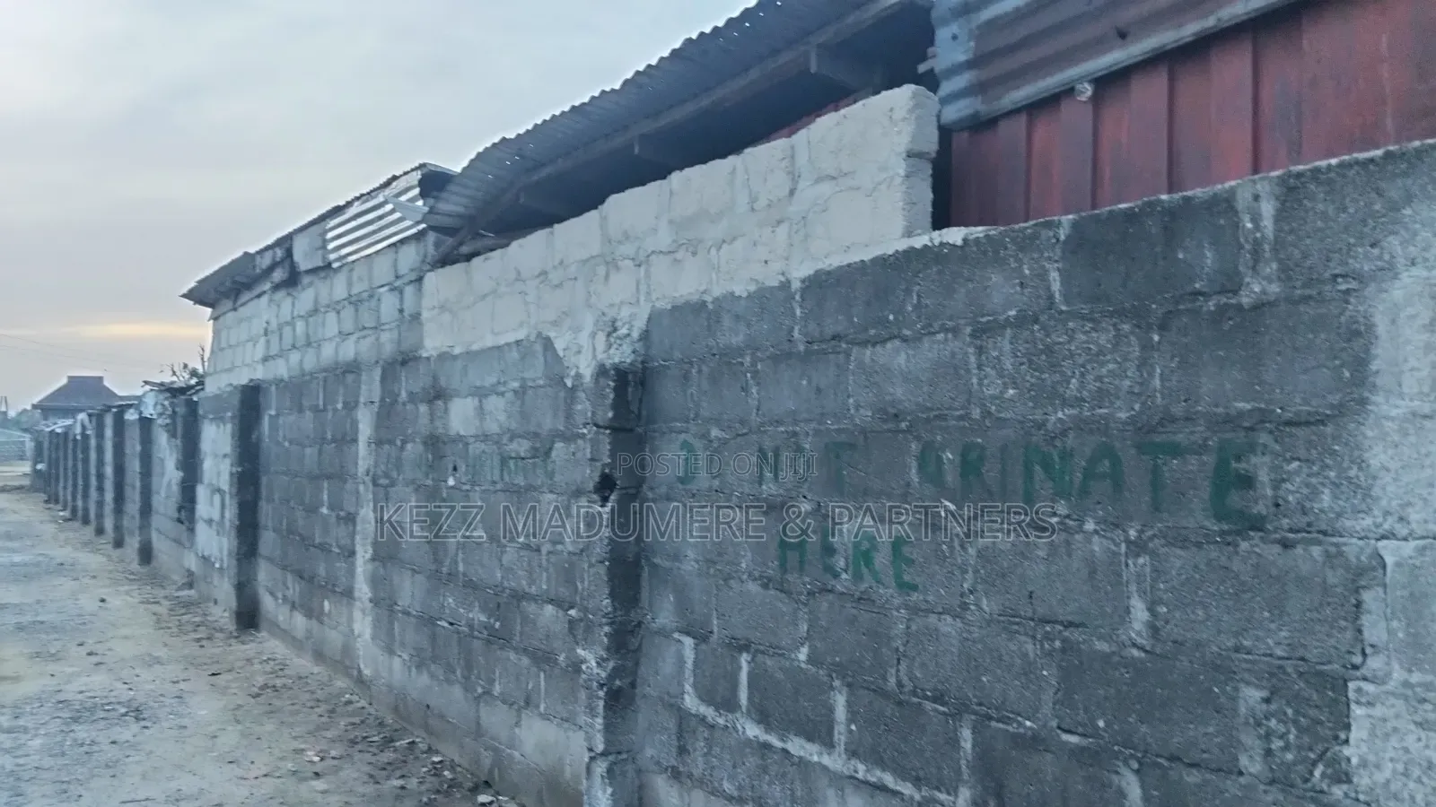 For Sale : Cofo 6+ Plots Ikwere Rd/ Airport Rd , Rumuokoro Junc. , Ph in Rumuokoro