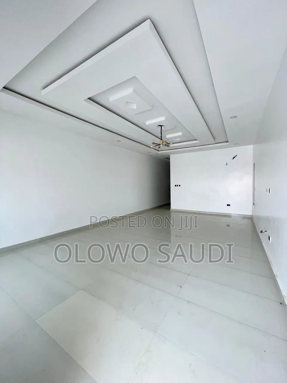 4bdrm Duplex in Ologolo for sale in Ologolo