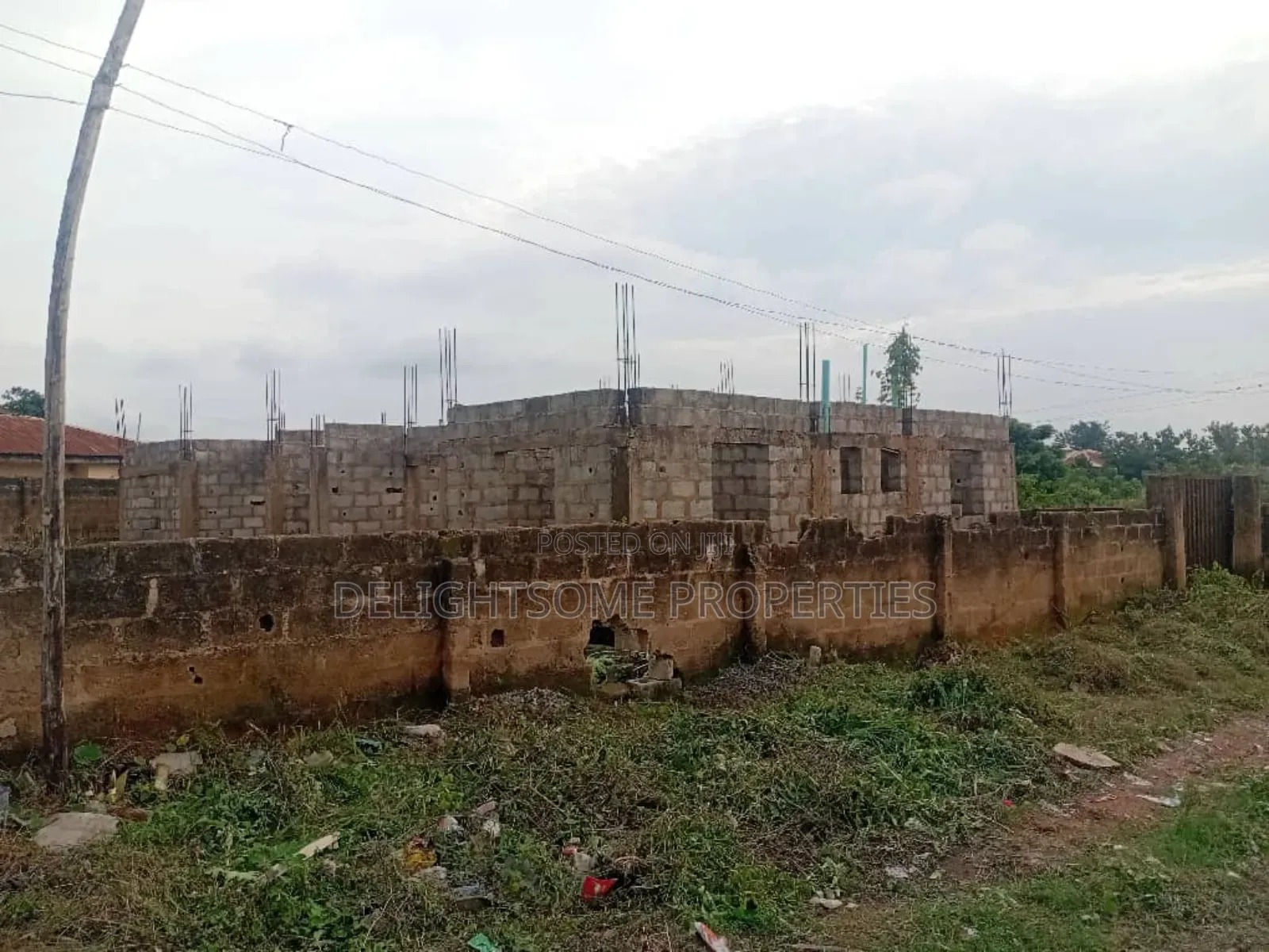 For Sale. Poultry Farm in Ologuneru