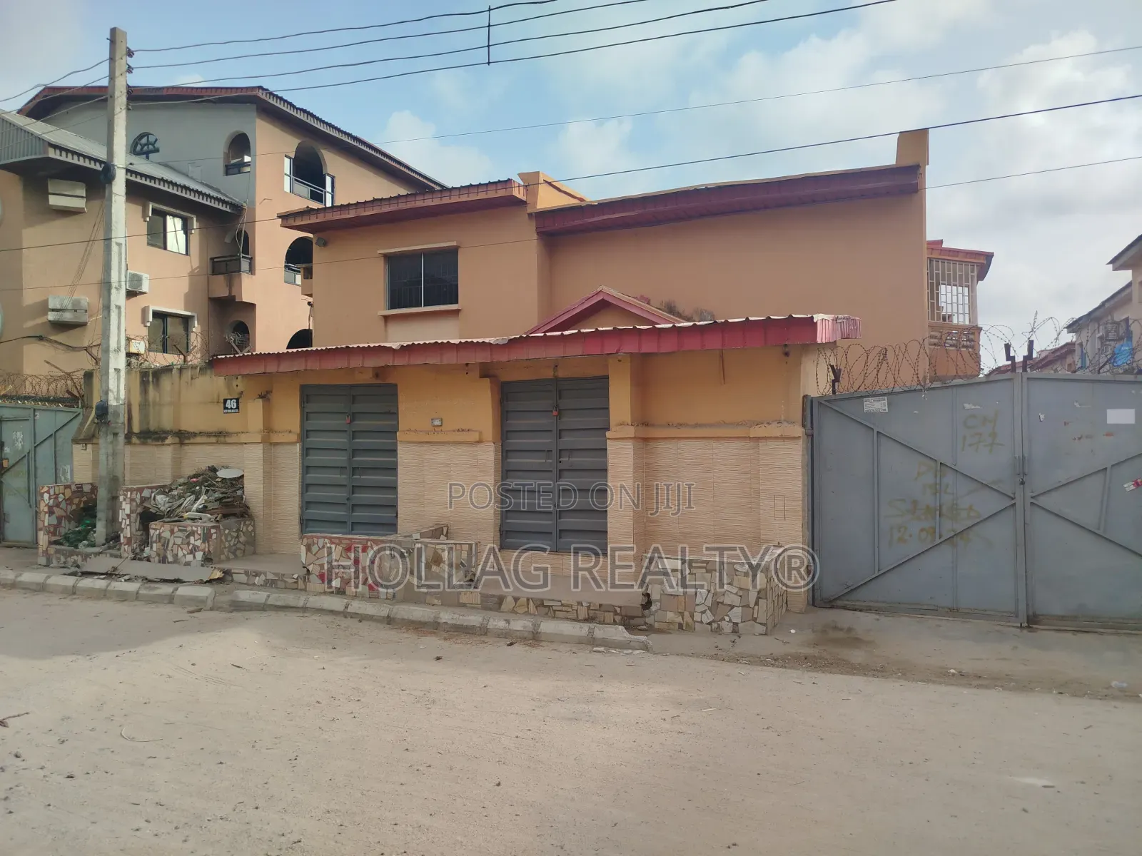 3bdrm Block of Flats in Ago Palace for sale in Ago Palace