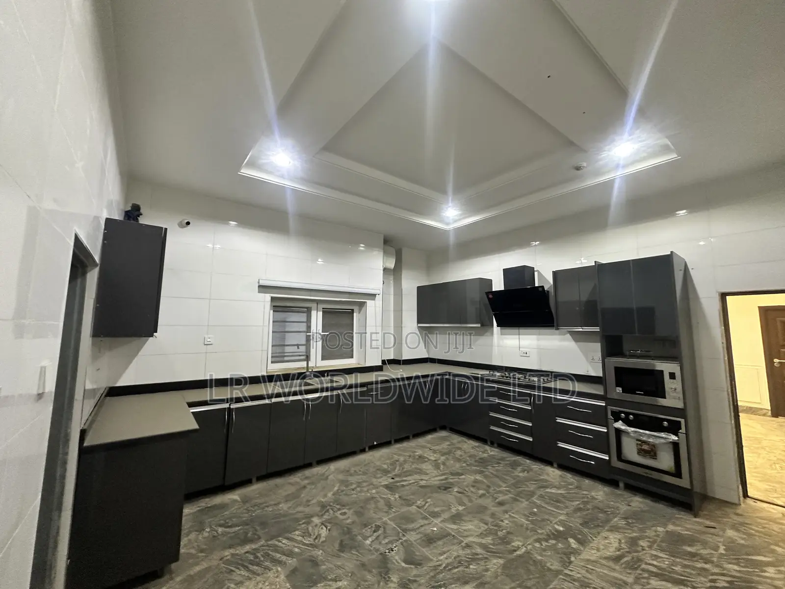 Furnished 6bdrm Duplex in Kaura for rent in Kaura