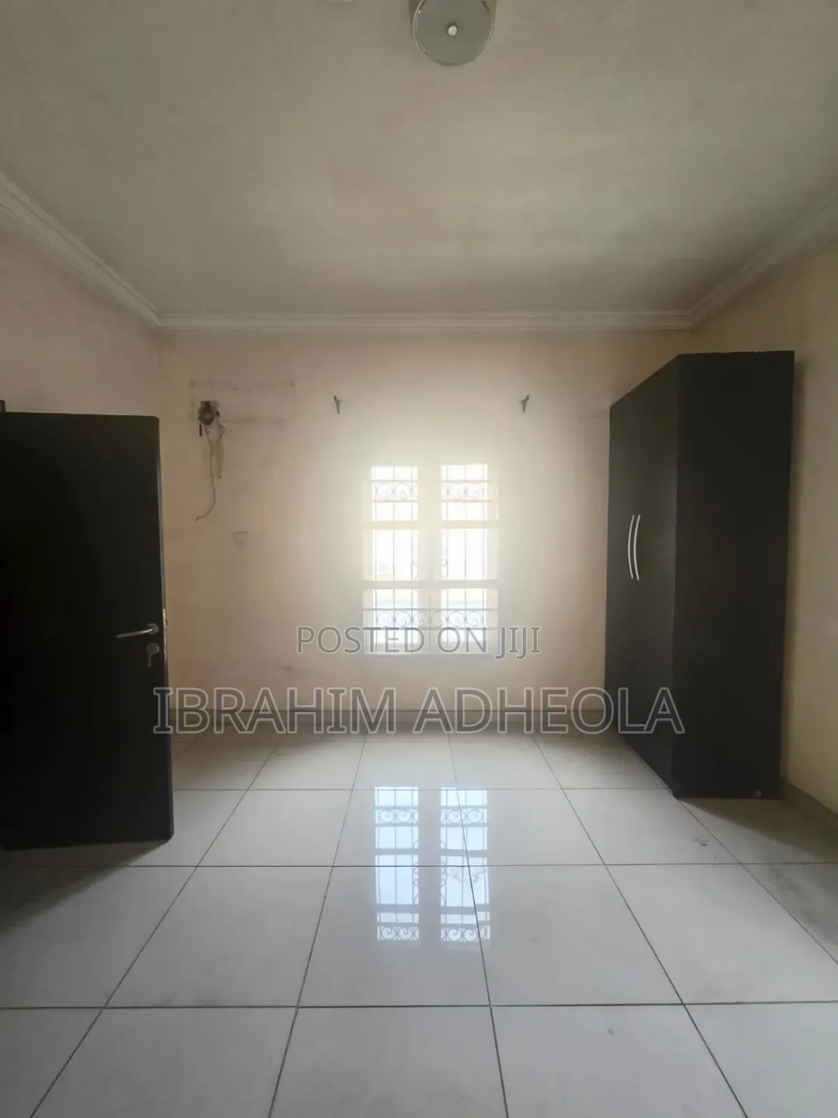 4bdrm Duplex in Maryland, Mende for sale in Mende