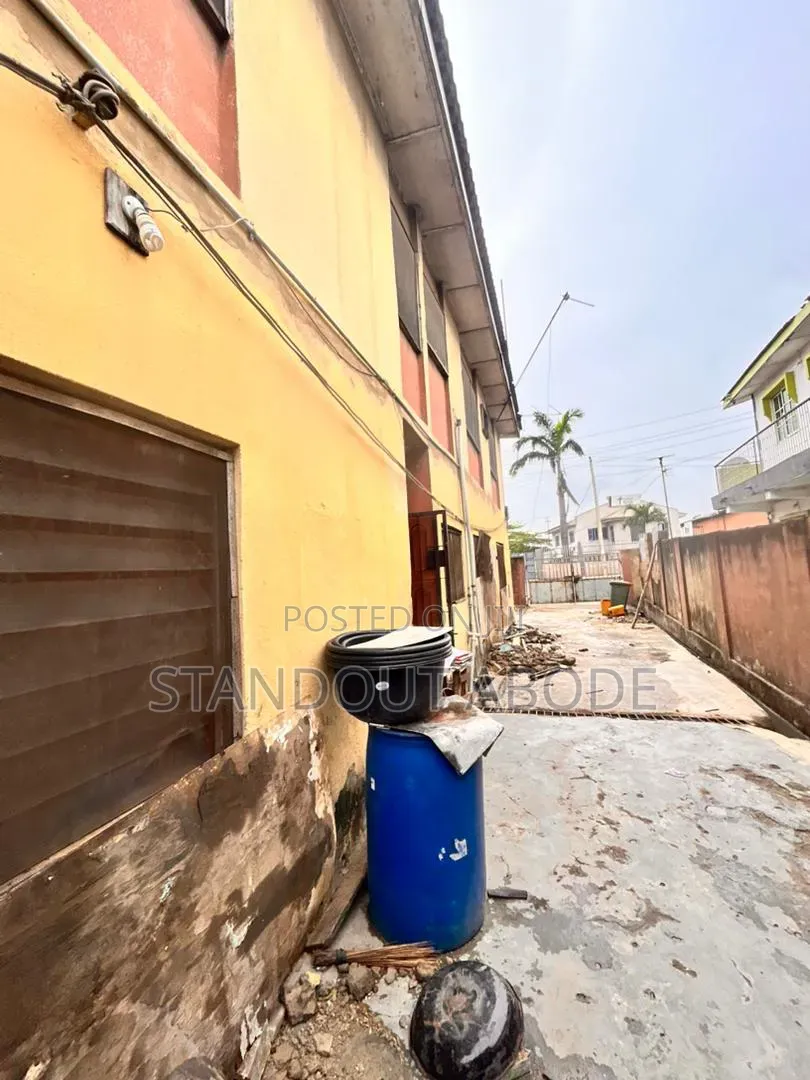 3bdrm Block of Flats in Davies Street for sale in Ketu-Alapere