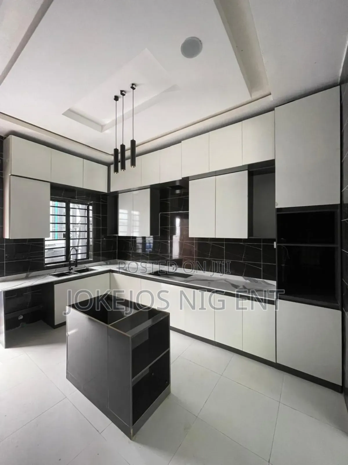 4bdrm Duplex in Ikota Gra Lekki for sale in Ikota