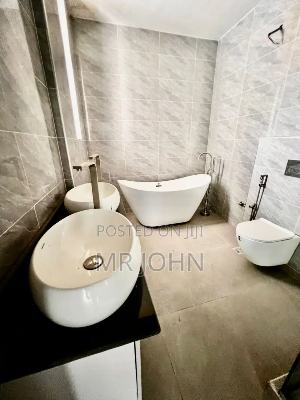 4bdrm House in Ologolo Big Marvel, Lekki for sale in Lekki