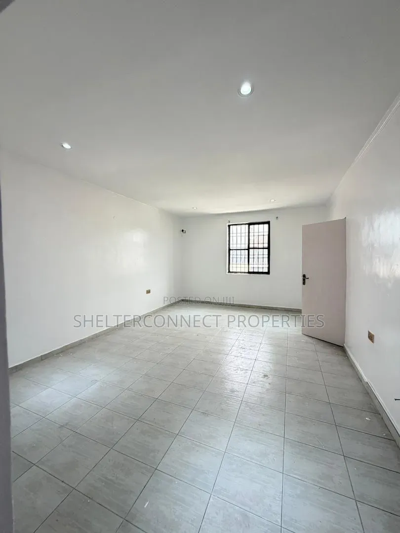 4bdrm Duplex in Lekki Phase 1 for sale in Lekki Phase 1