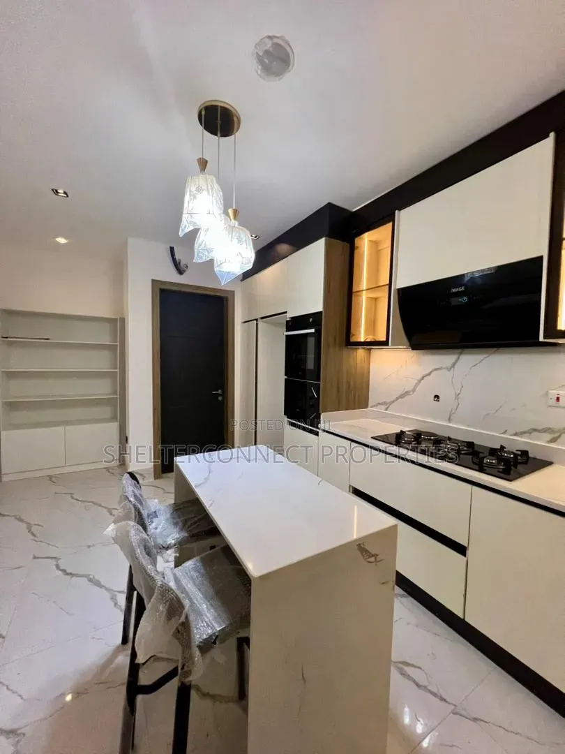 2bdrm Duplex in Lekki Phase 1 for sale in Lekki Phase 1