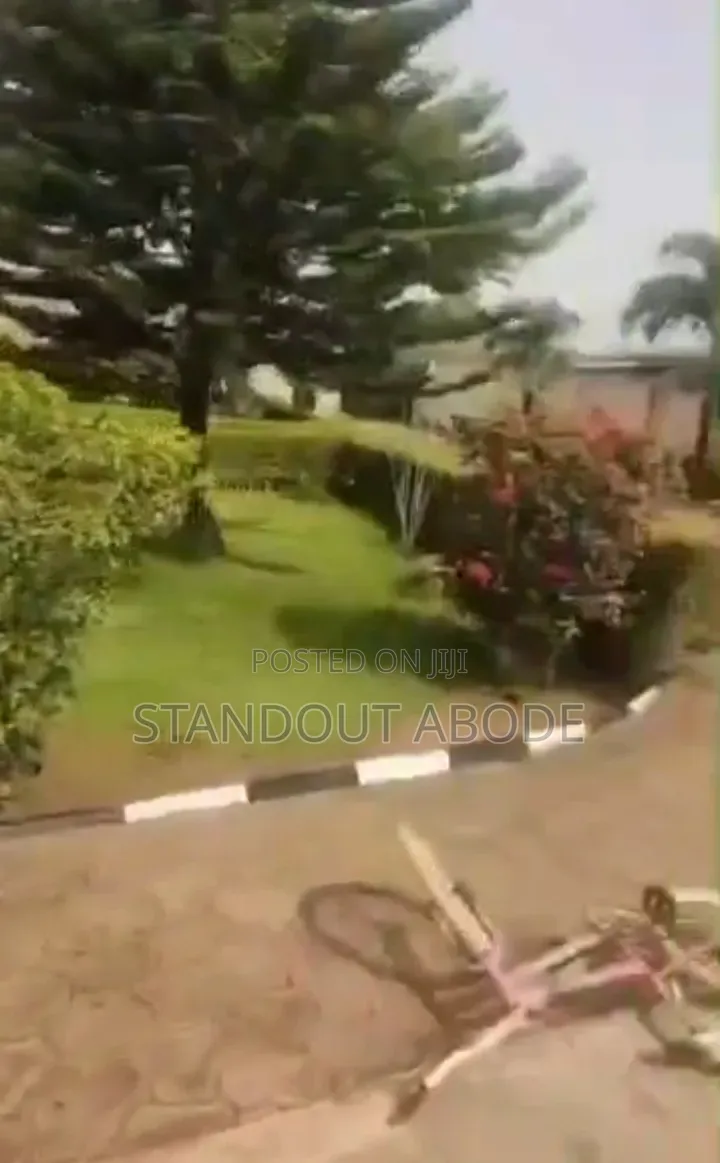 3bdrm Bungalow in Good Location, Baruwa for sale in Baruwa
