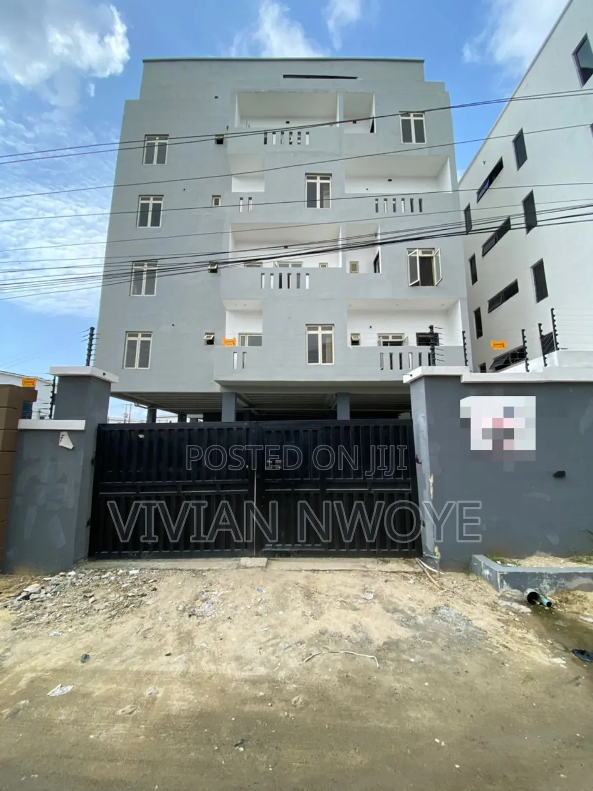 2bdrm Maisonette in Lekki for sale in Lekki