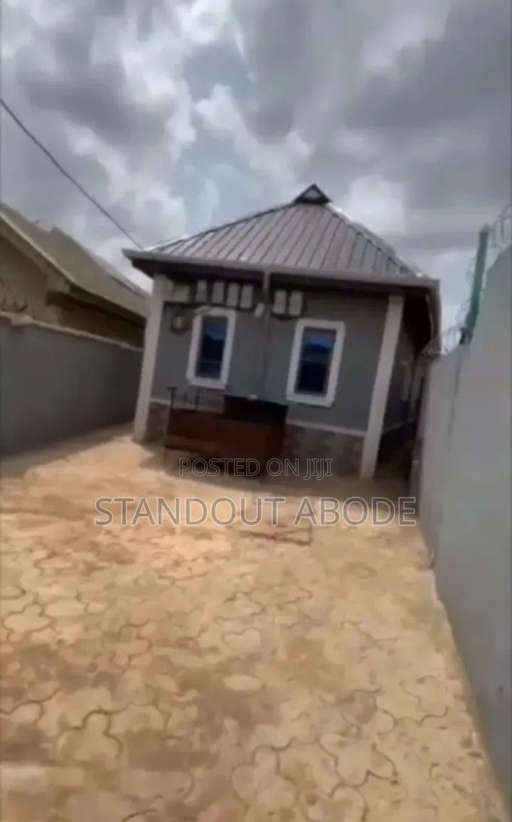 2bdrm Block of Flats in Good Location, Ayobo for sale in Ayobo