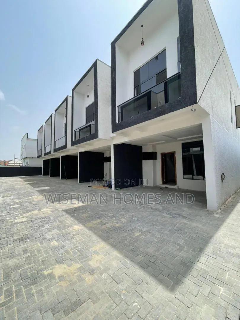 4bdrm Duplex in Ikota Lekki Eti-Osa for rent in Ikota