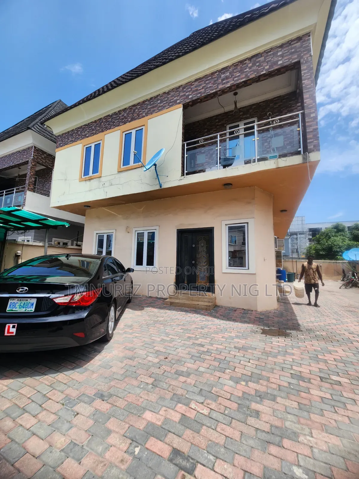 Studio Apartment in Chevron for rent in Chevron