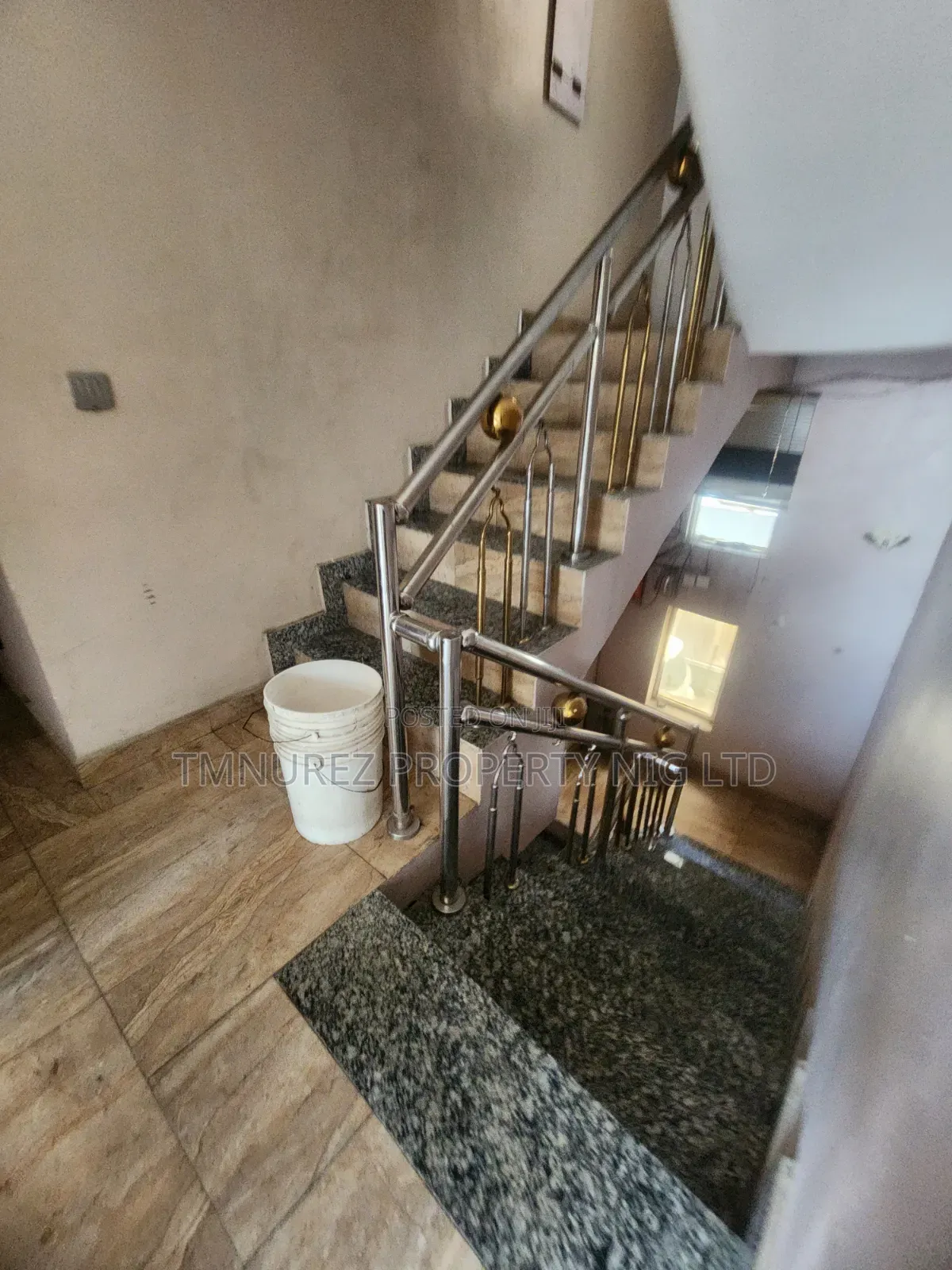 Studio Apartment in Chevron for rent in Chevron