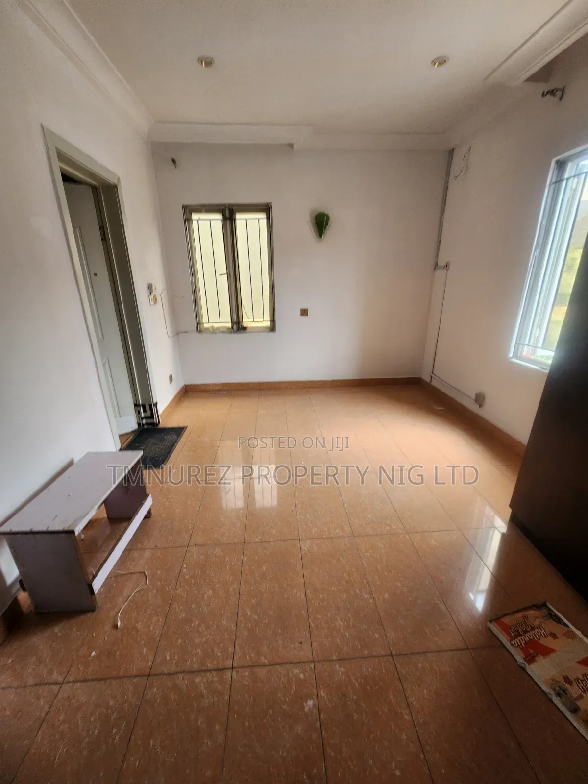 Studio Apartment in Chevron for rent in Chevron