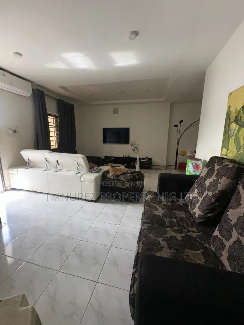 2bdrm Apartment in Chevron for rent in Chevron
