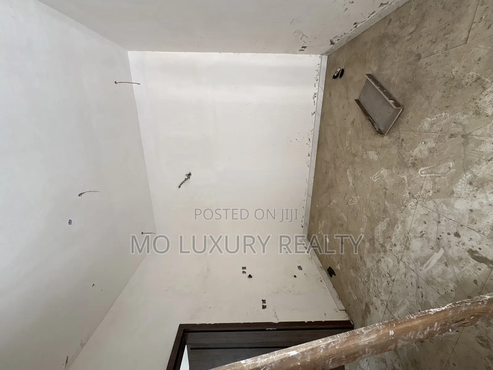 1bdrm Apartment in Ikate for sale in Ikate